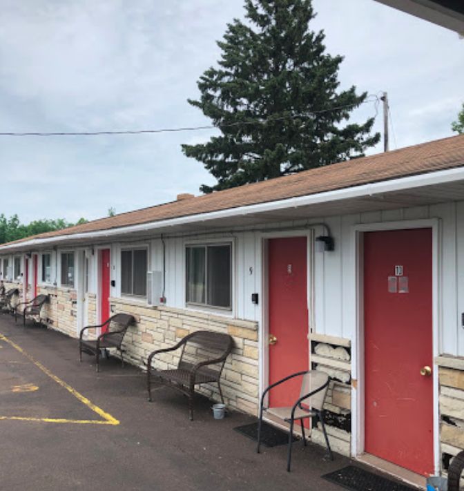 Northwoods Motel - From Web Listing (newer photo)